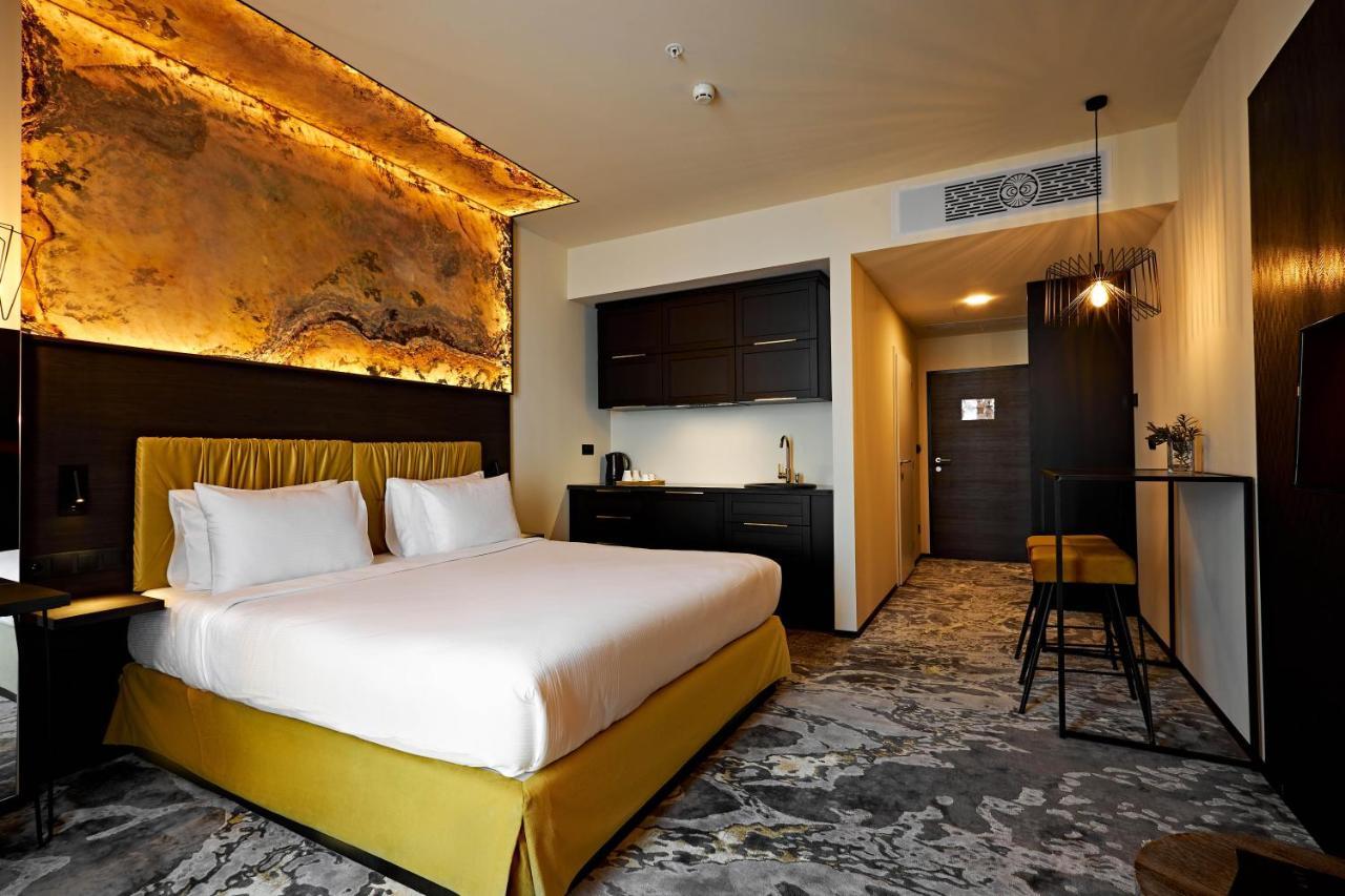 Miramare Magnetic Beach Hotel Кобулети Екстериор снимка