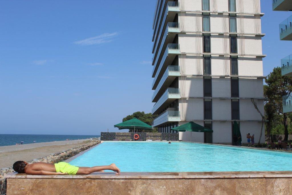 Miramare Magnetic Beach Hotel Кобулети Екстериор снимка